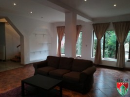 apartament-la-casa-3-camere-zona-strand-2